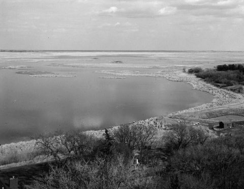 VIEW OF HEADQUARTERS OF J. CLARK SALYER NATIONAL WILDLIFE REFUGE, SHOWING PART OF THE POND BEHIND DAM 326, LOOKING SOUTHEAST FROM THE LOOKOUT TOWER - J. Clark Salyer National Wildlife Refuge Dams, Along Lower Souris River, Kramer, Bottineau County, ND Photos from Survey HAER ND-4