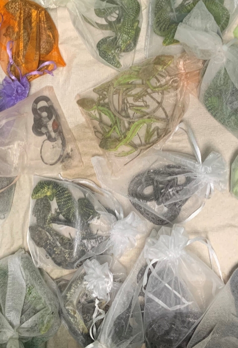 snakes wrap in individual bags