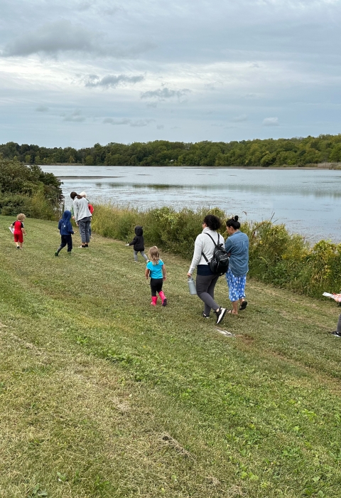 Nature walk on the Wallkill River NWR