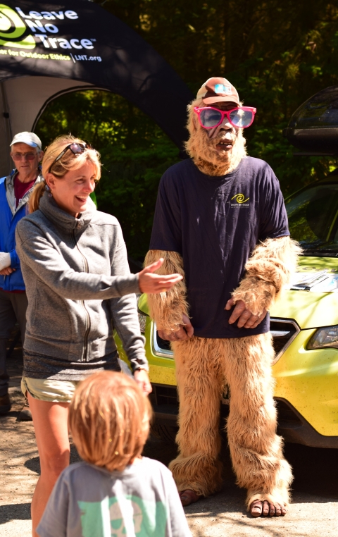 Bigfoot Teaches Refuge Visitors the Leave No Trace Principles