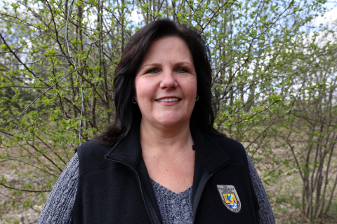 Image of Donna Lonis