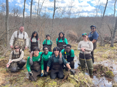 Groundwork Hudson Valley Green Team Group Picture Wallkill River National Wildlife Refuge 