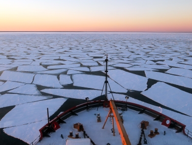 ship headed into broken ice