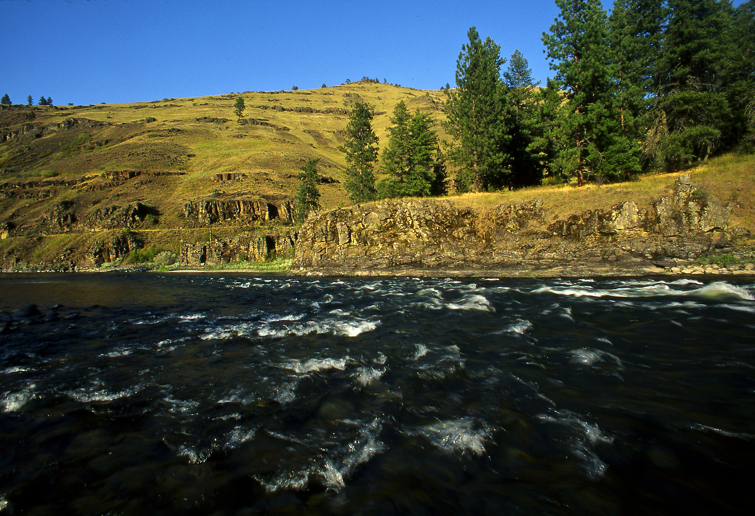 Grande Ronde River by Oregon/Washington, USA