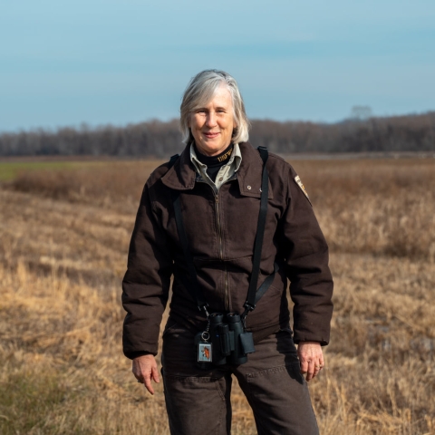 Ranger Howe, out standing in her field!