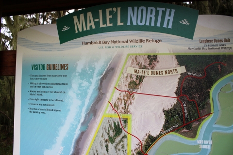 A map of the Ma-le'l dunes