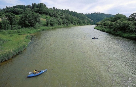 Kayakers paddle the Niobrara River 