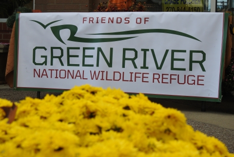 A banner that reads "Friends of Green River National Wildlife Refuge"