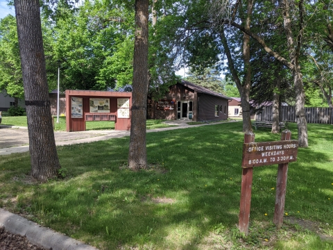Valley City Wetland Management District Office