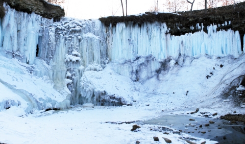 Icicles hang from a bluff at Minnehaha Falls