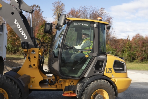 Wage grade worker at Occoquan Bay