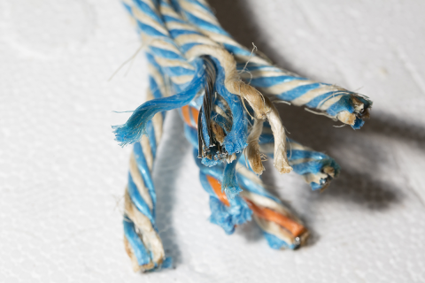 Combination rope showing steel core