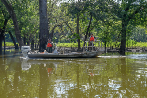 Left side vessel is bow trawling