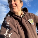 Profile picture of Kim Holzer wearing USFWS uniform.