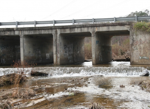 Multiple box culvert on Raccoon Creek with a perched outlet